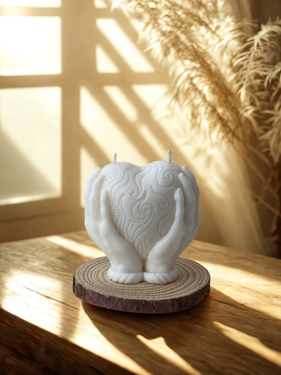 Mello Candle Palm Glow candle home decor shot in cozy home setting