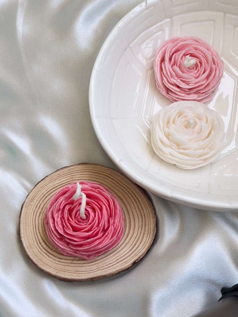 Mello Bloom candle – elegant matured rose design for romantic decor, gifting or celebration